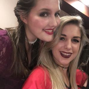 Meet your Posher, Chloe